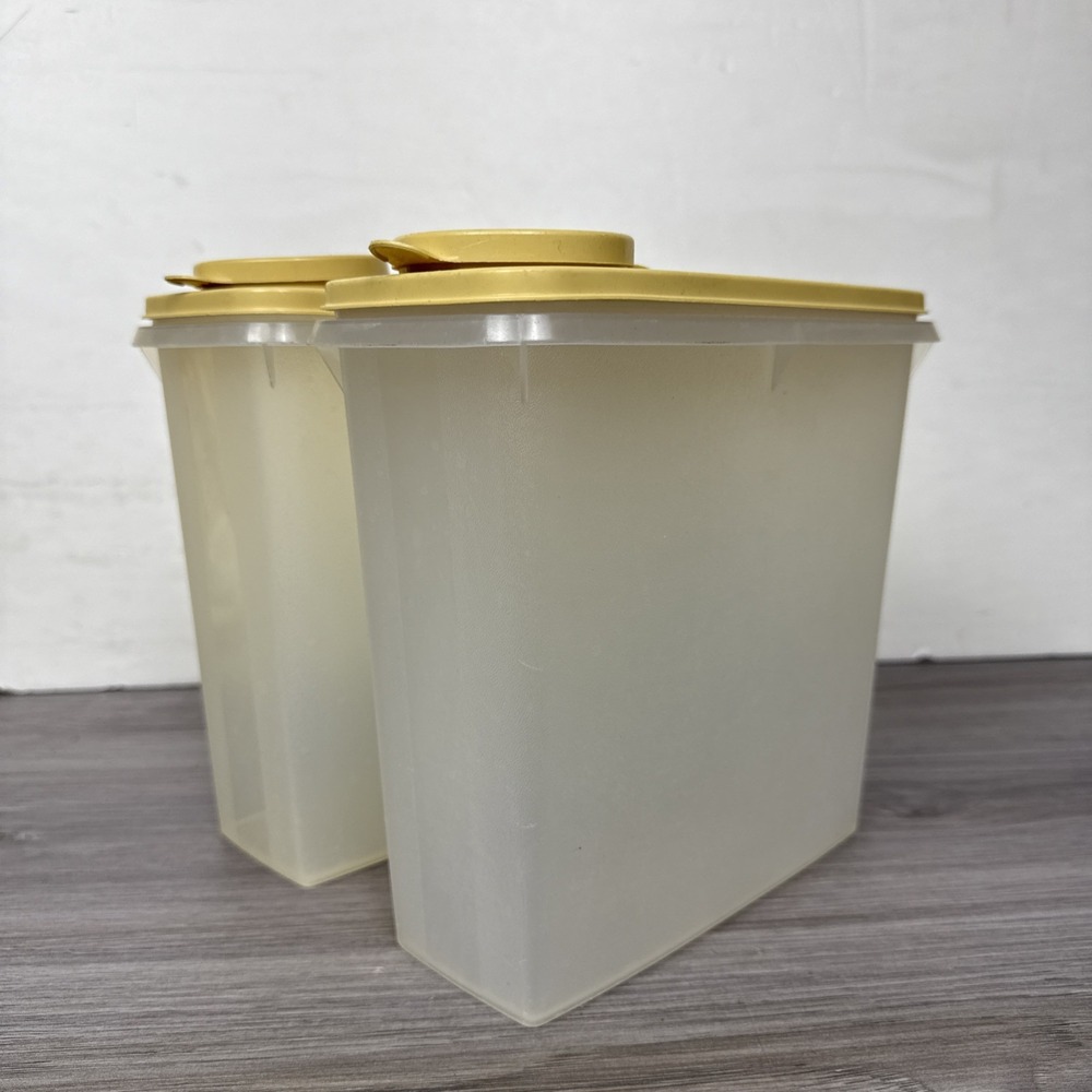 Vintage‎ Tupperware Cereal Keeper 469-9 Plastic Beige with Flip Lid 2 Pc